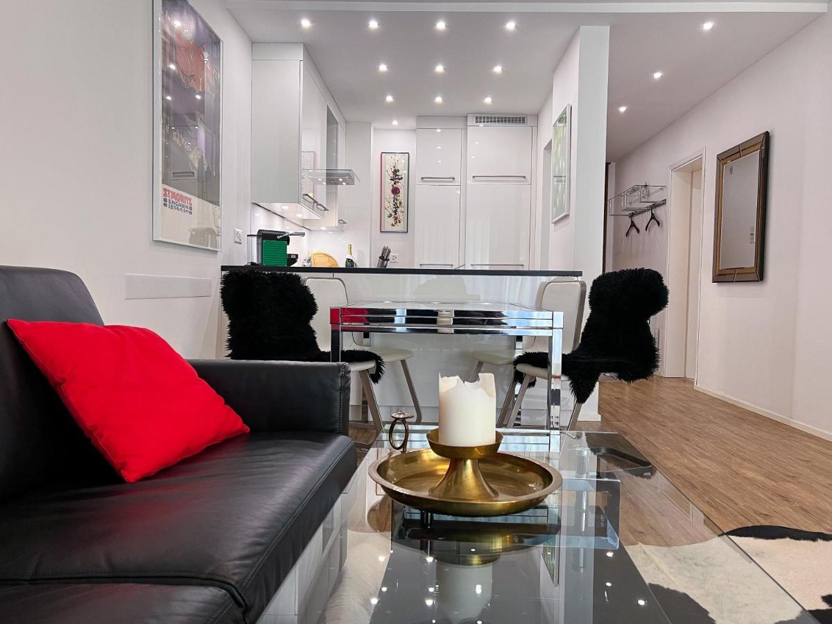 Designer Kueche - Suedbalkon - Tg-stellplatz - Wlan Svatý Mořic