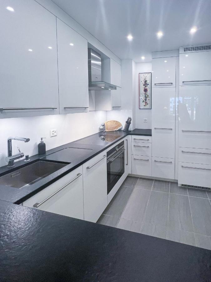 Apartmán Designer Kueche - Suedbalkon - Tg-stellplatz - Wlan *