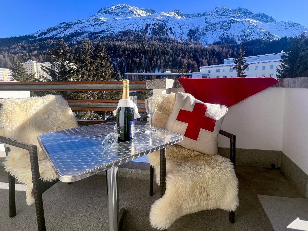 Designer Kueche - Suedbalkon - Tg-stellplatz - Wlan Apartmán *