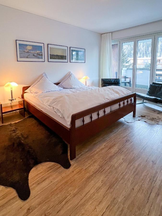 Designer Kueche - Suedbalkon - Tg-stellplatz - Wlan Apartmán Svatý Mořic
